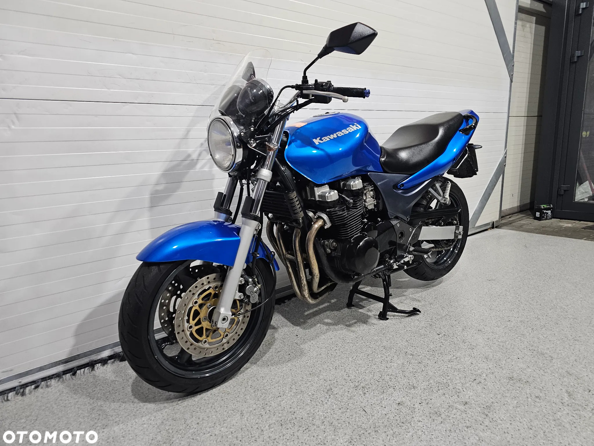 Kawasaki ZR - 2