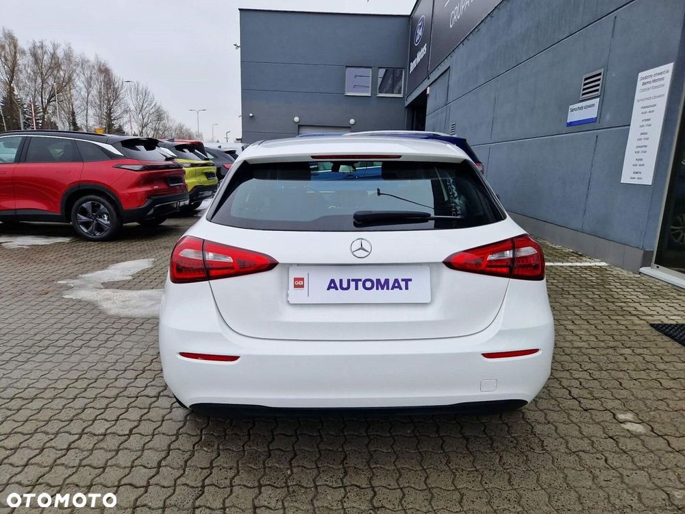 Mercedes-Benz Klasa A 180 Style 7G-DCT - 11