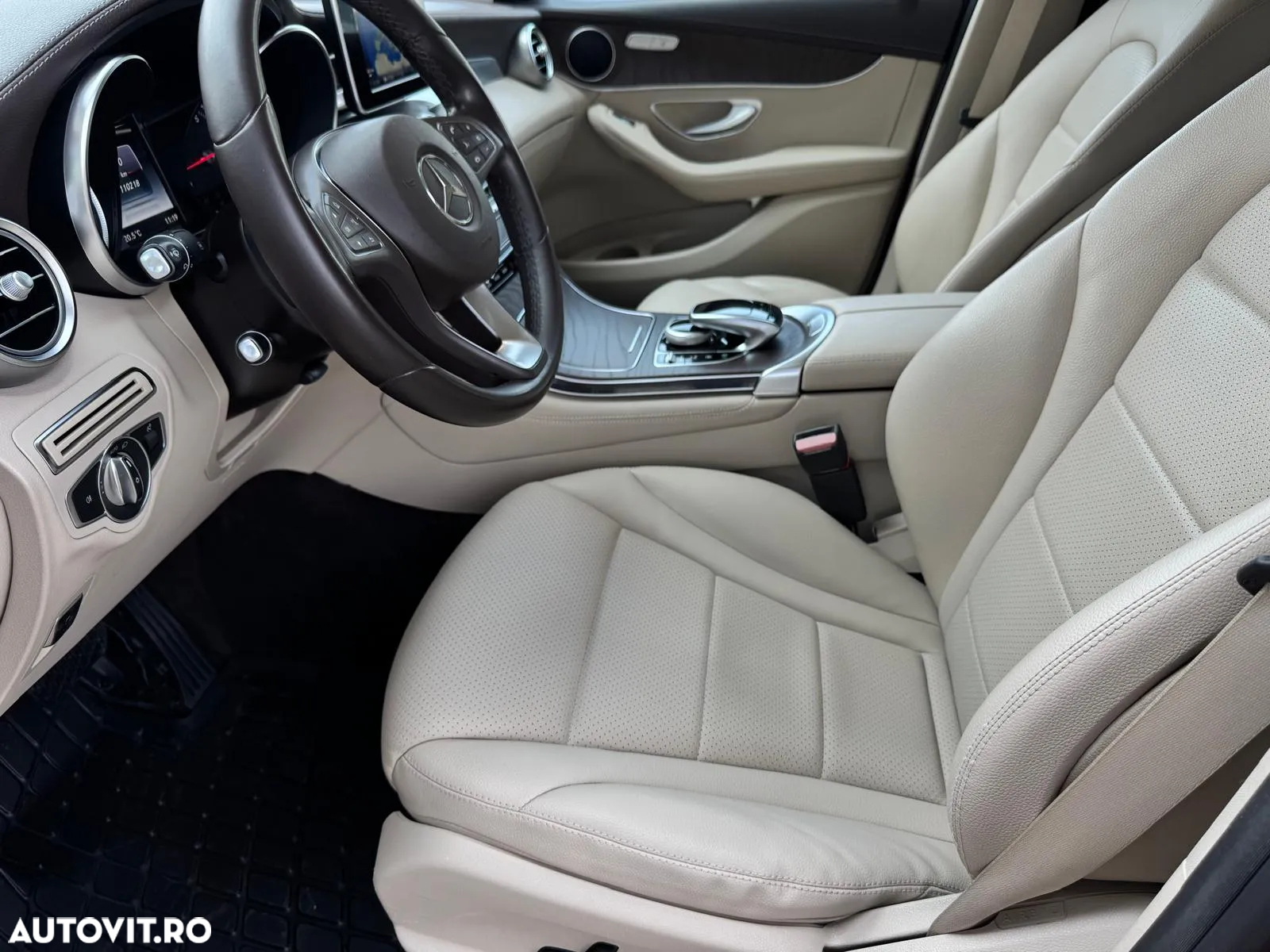 Mercedes-Benz GLC 250 4MATIC - 13