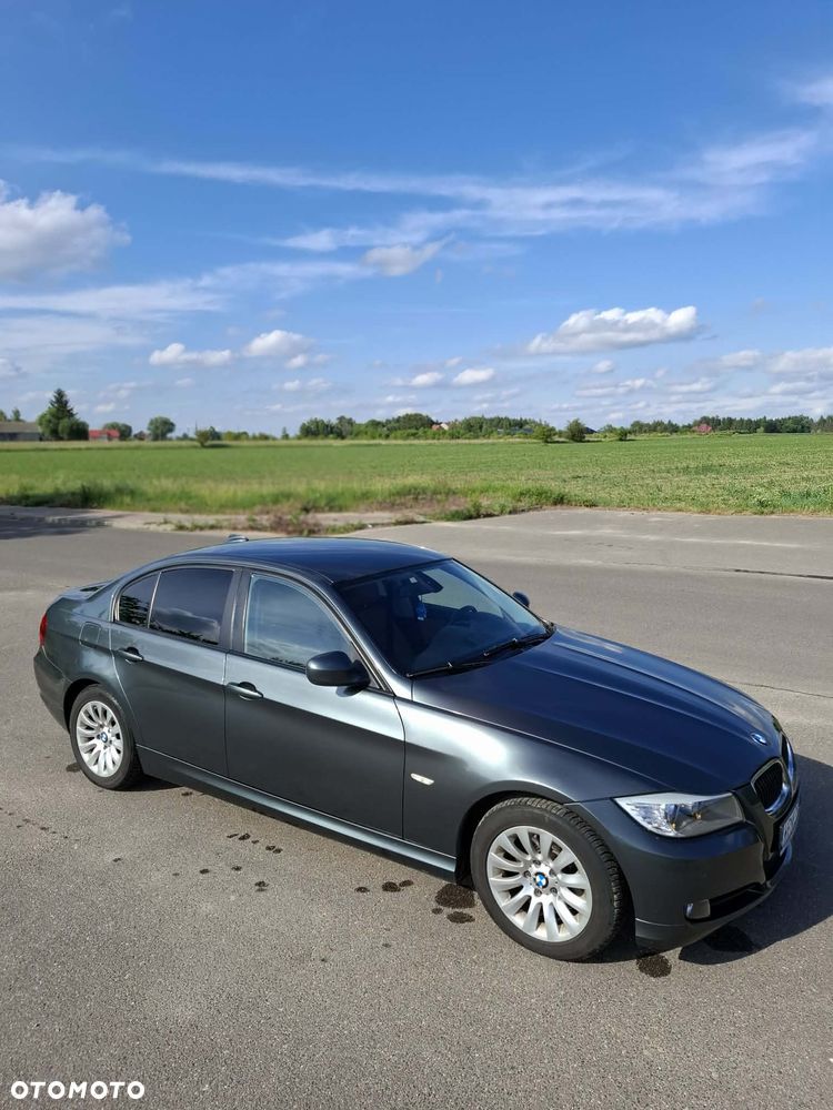BMW Seria 3 320d - 5