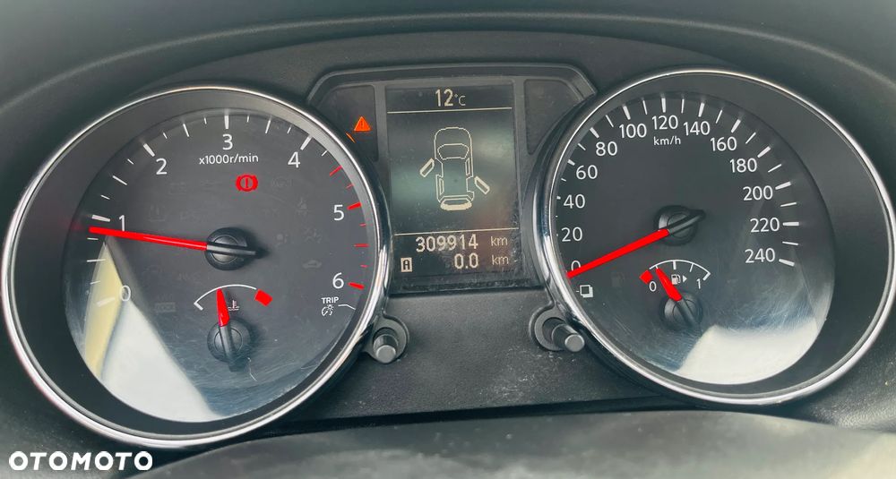 Nissan Qashqai - 17