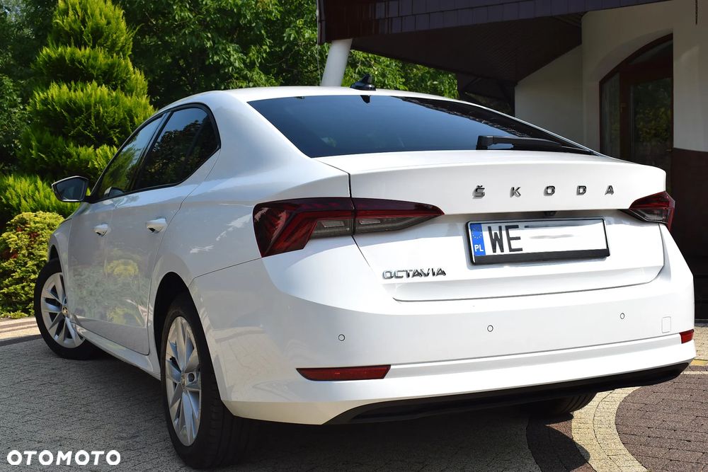 Skoda Octavia 2.0 TDI Style - 4