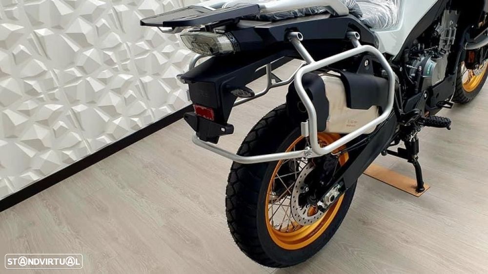 CF Moto 800MT Explore - 10