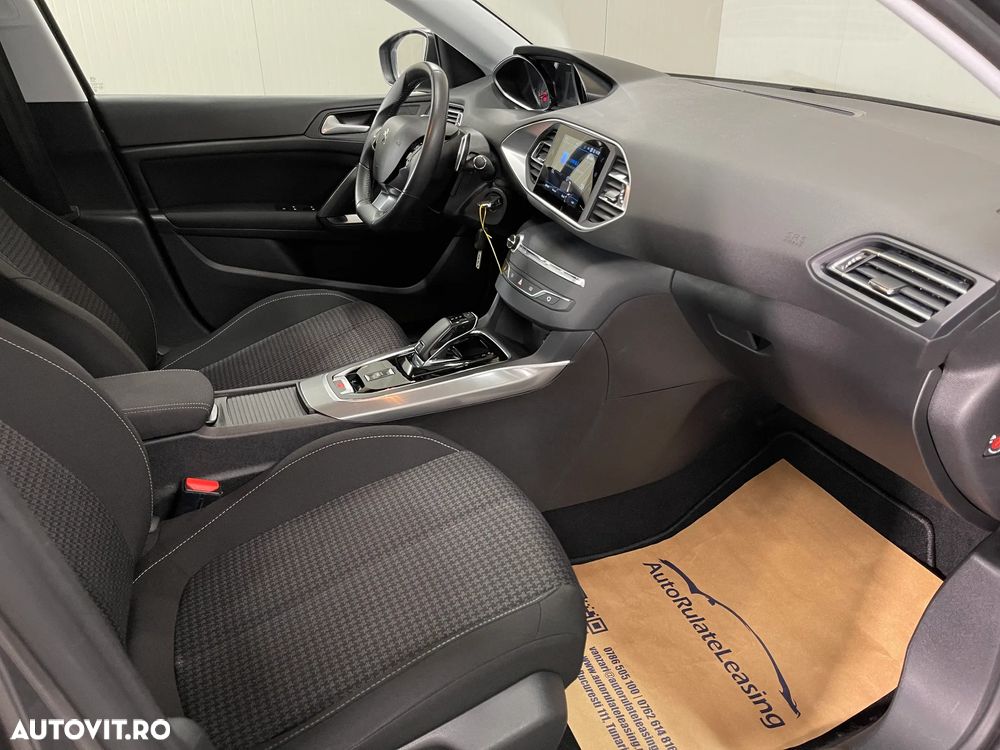 Peugeot 308 BlueHDi 130 EAT8 Allure - 10
