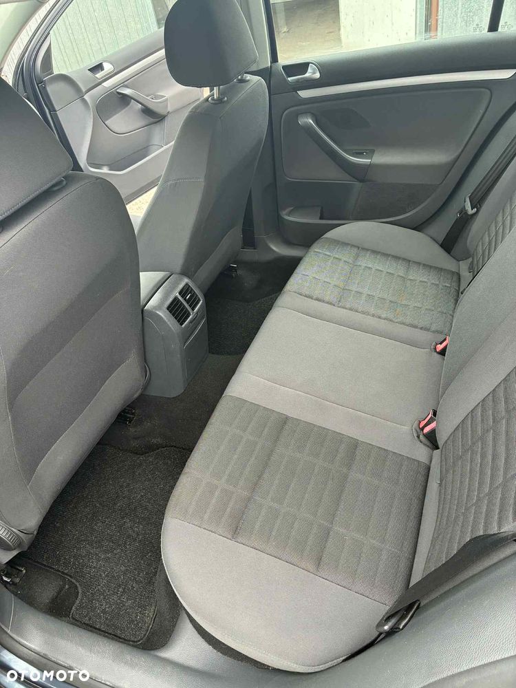 Volkswagen Golf 1.6 Tour - 21