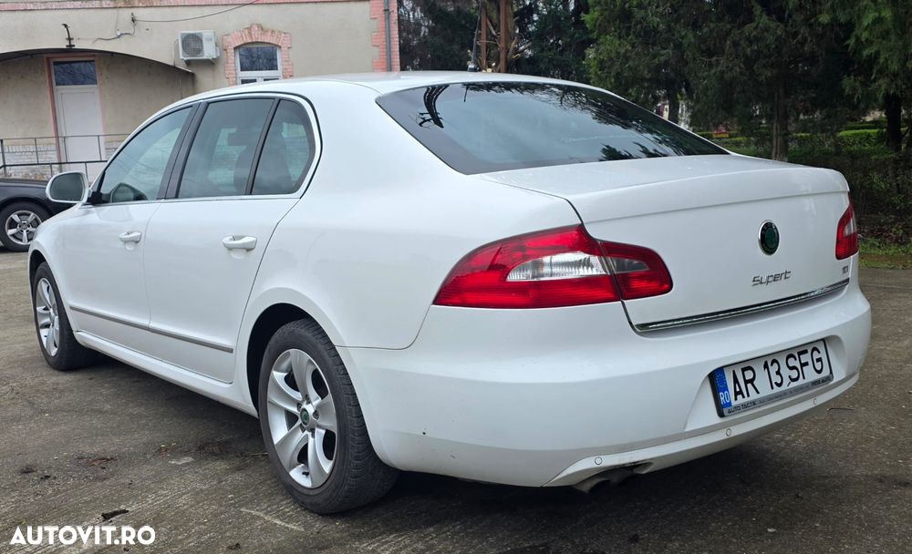 Skoda Superb - 5