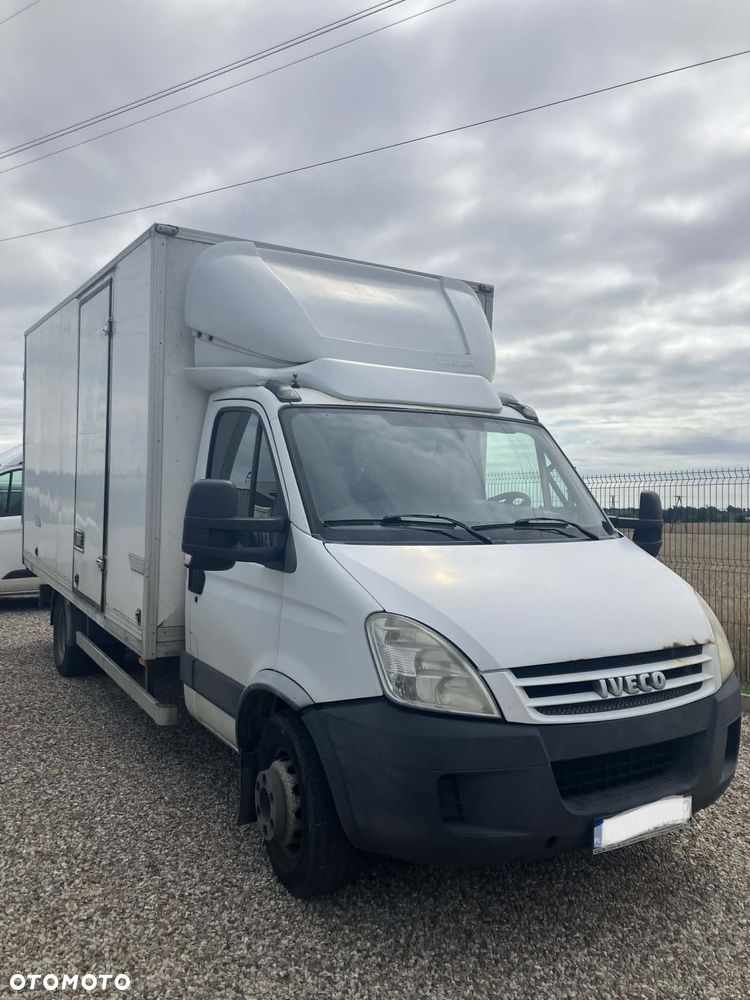 Iveco DAILY - 1