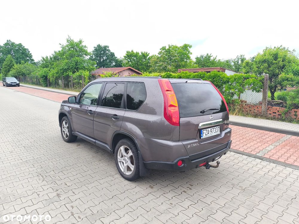 Nissan X-Trail - 9