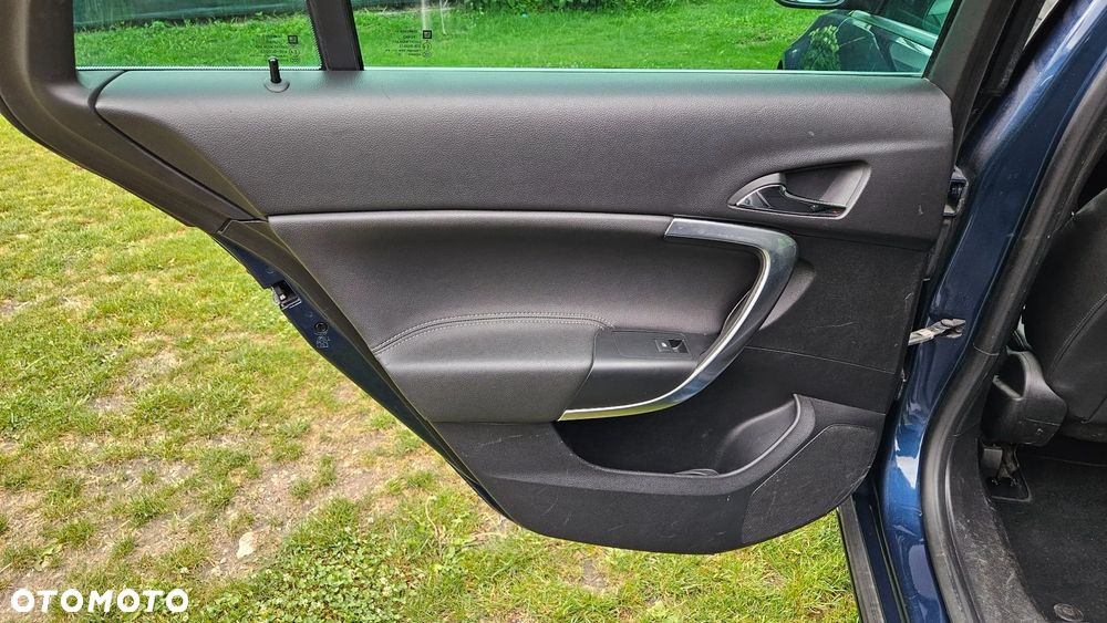 Opel Insignia 2.0 CDTI Cosmo - 25