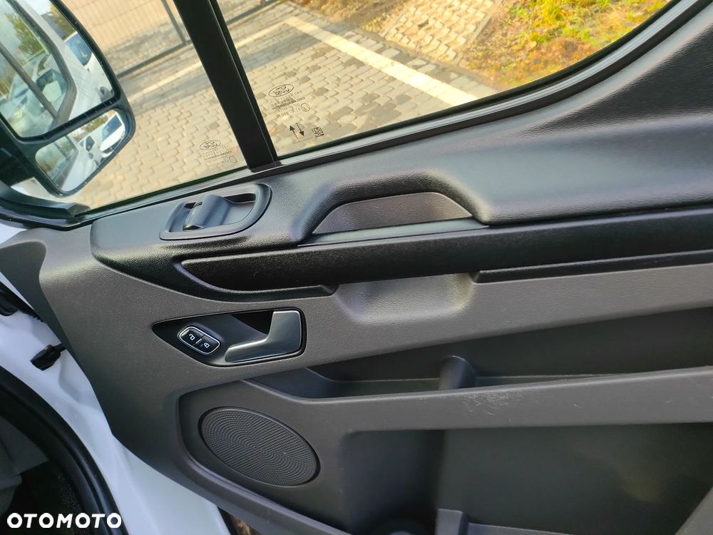 Ford TRANSIT CUSTOM 2020r 2,0 TDCI 130KM L1H1 DUBEL DRZWI EURO 6 LEDY CENA BRUTTO VAT 23% - 25