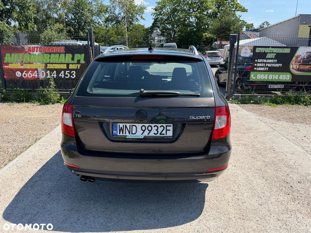 Skoda Superb 1.8 TSI Ambition DSG - 6