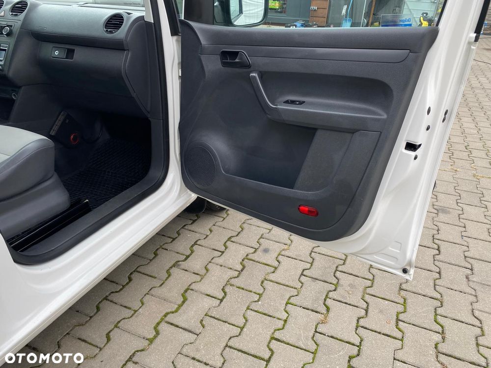 Volkswagen CADDY - 17