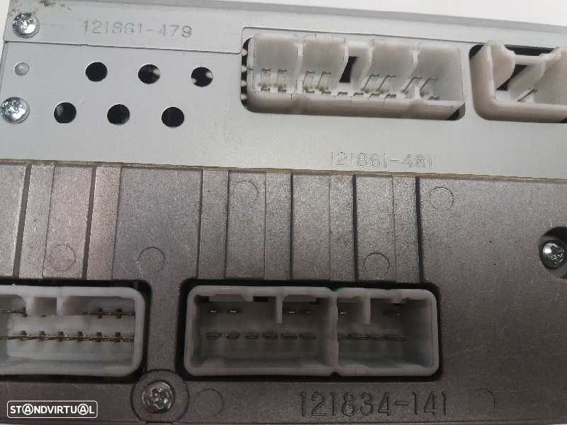 SISTEMA AUDIO / RADIO CD TOYOTA RAV 4 II 2002 - 1
