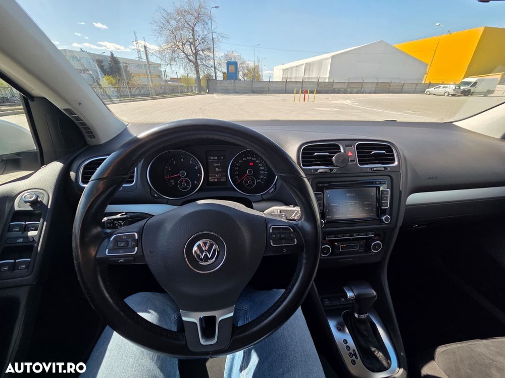 Volkswagen Golf 1.4 TSI DSG Exclusive - 25