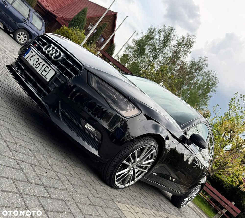 Audi A3 2.0 TDI Sportback (clean diesel) quattro S tronic Attraction - 4