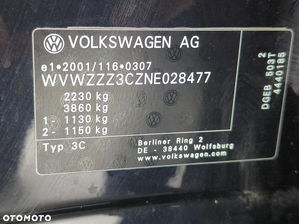 Volkswagen Passat - 10