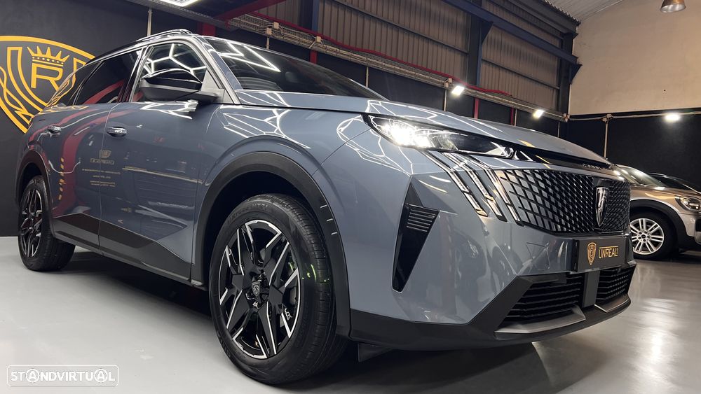 Peugeot 5008 1.2 Hybrid Allure e-DCS6 - 28