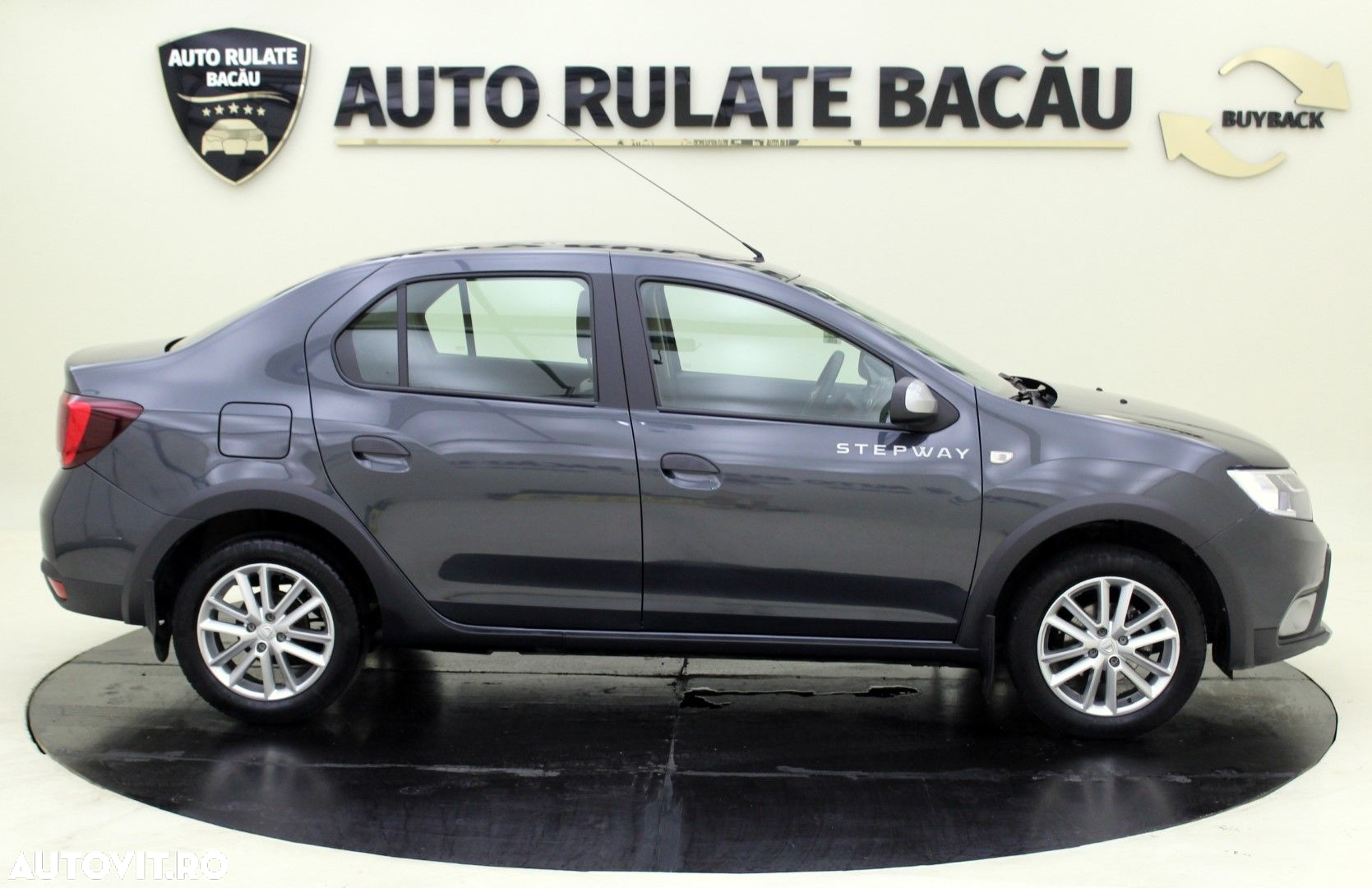 Dacia Logan Stepway 0.9 TCe - 4
