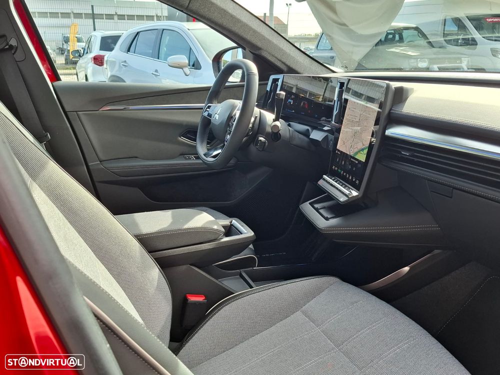 Mitsubishi Eclipse Cross 87 kWh Intense - 2