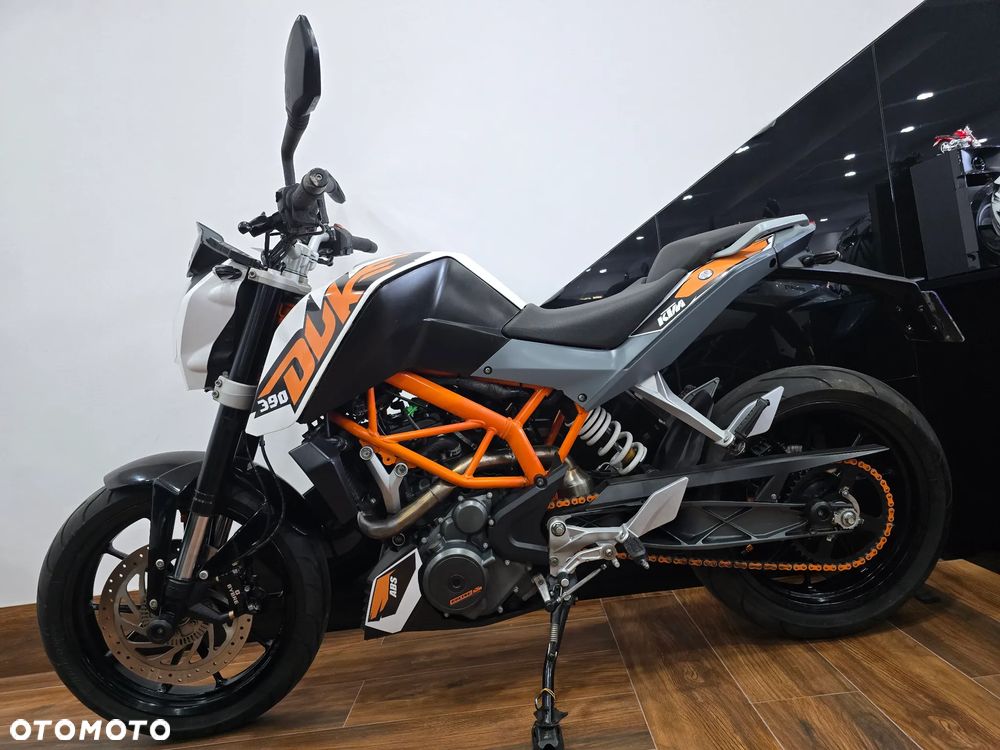 KTM Duke - 32