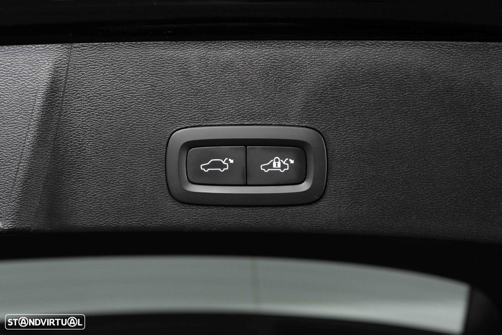 Volvo XC 40 1.5 T4 PHEV Inscription Expression - 25