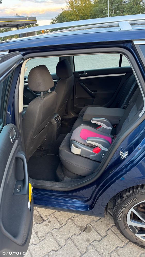 Volkswagen Golf - 13