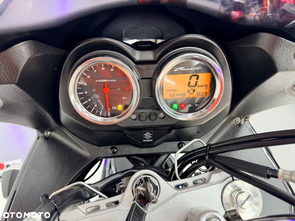 Suzuki Bandit - 35