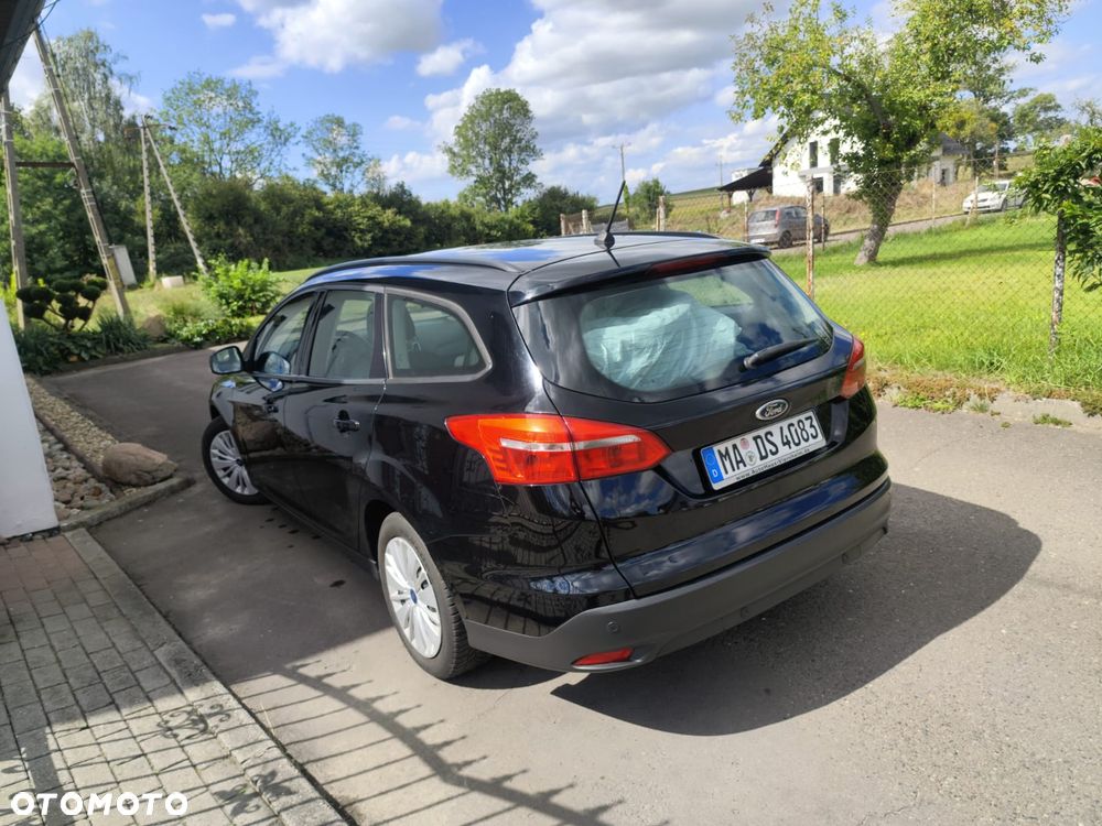 Ford Focus 1.5 TDCi ST-Line - 4