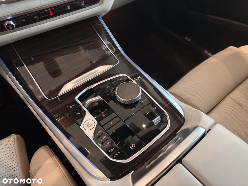 BMW X5 xDrive40d - 18