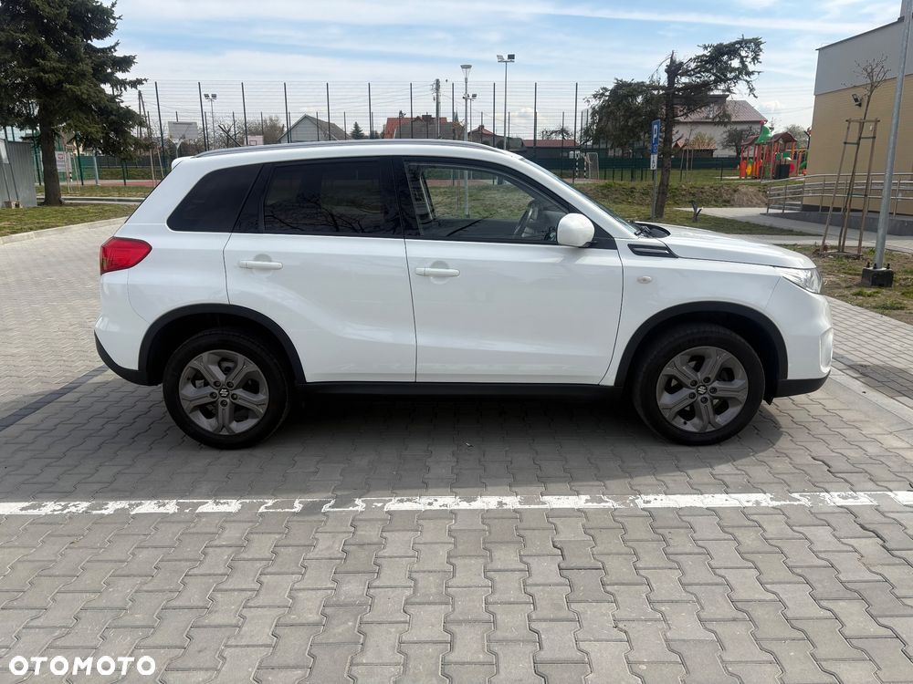 Suzuki Vitara 1.6 DDiS (4x4) Allgrip Comfort - 10