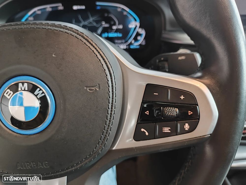 BMW 530 e Pack M - 28