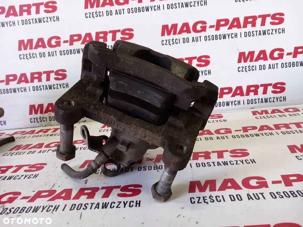 zacisk hamulcowy tylny prawy tył renault trafic ii vivaro a primastar 2001-2014 - 3