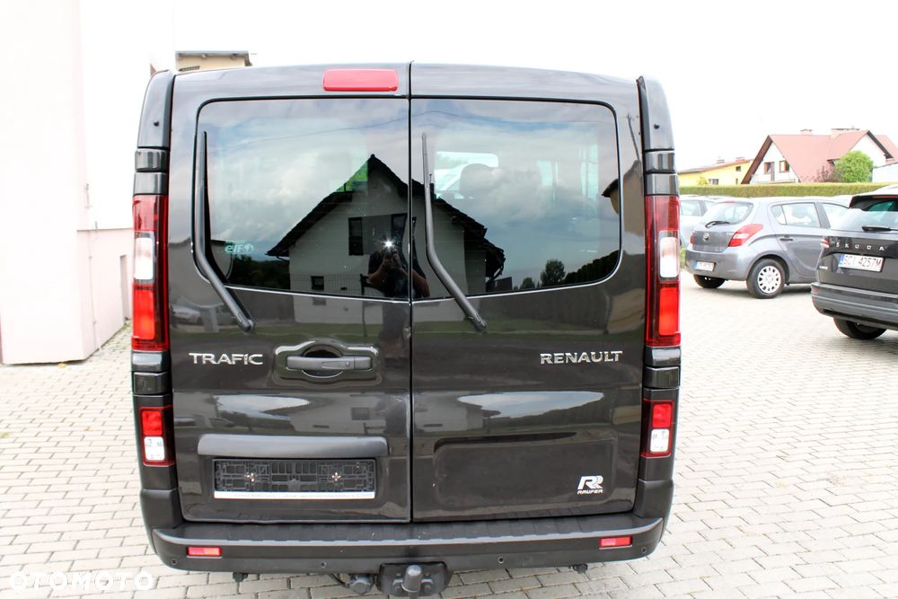 Renault Trafic 1.6 dCi 120 Grand Combi Authentique - 8
