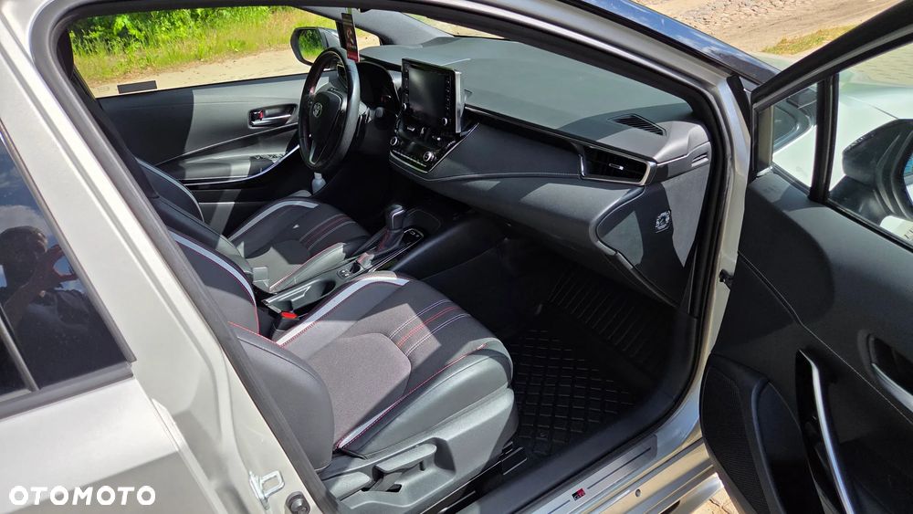 Toyota Corolla 2.0 Hybrid GR Sport - 13
