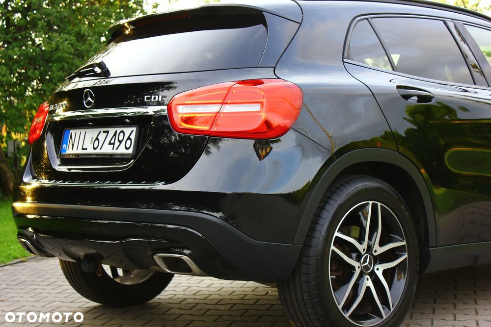 Mercedes-Benz GLA 200 (CDI) d 7G-DCT AMG Line - 15