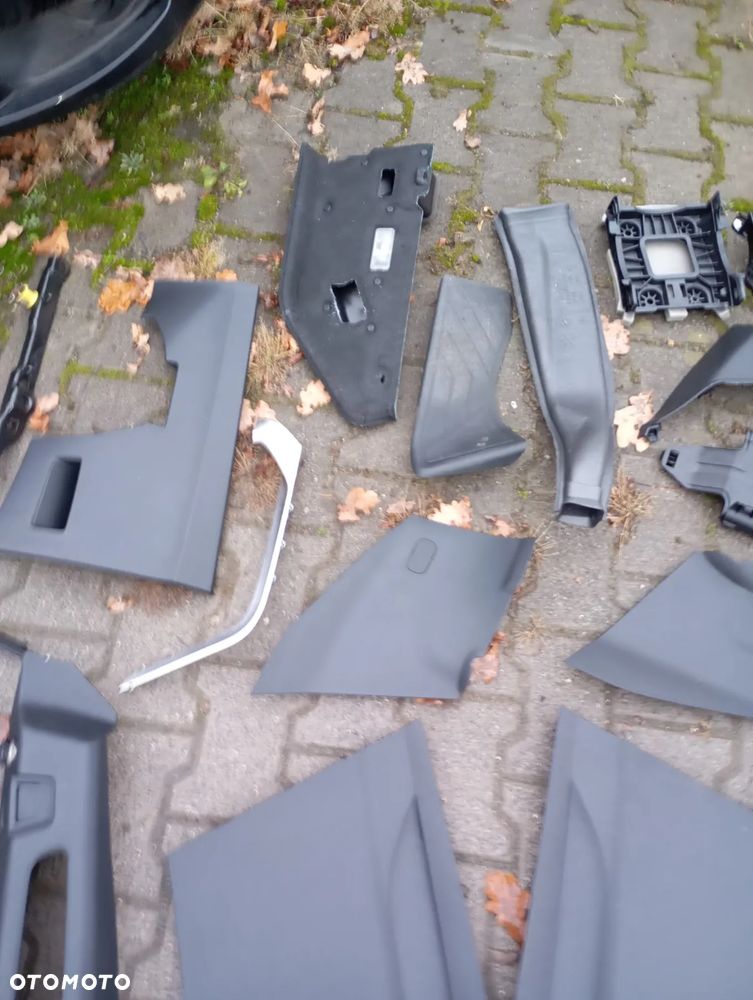 Plastiki Osłony Zaślepki Peugeot 5008 II - 8