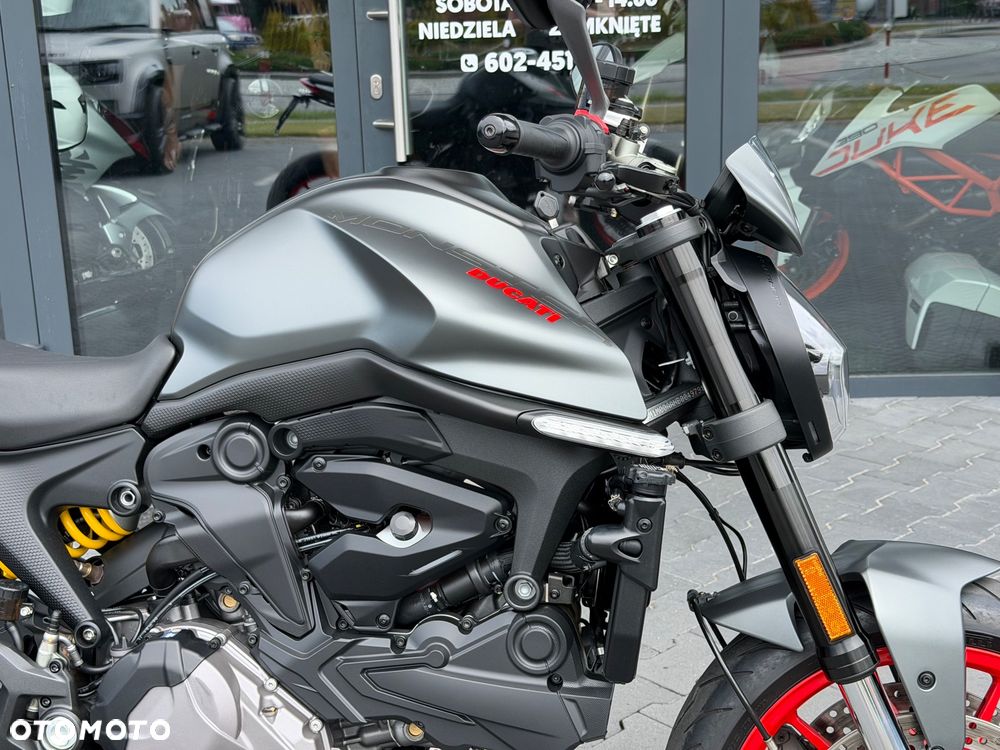 Ducati Monster - 9
