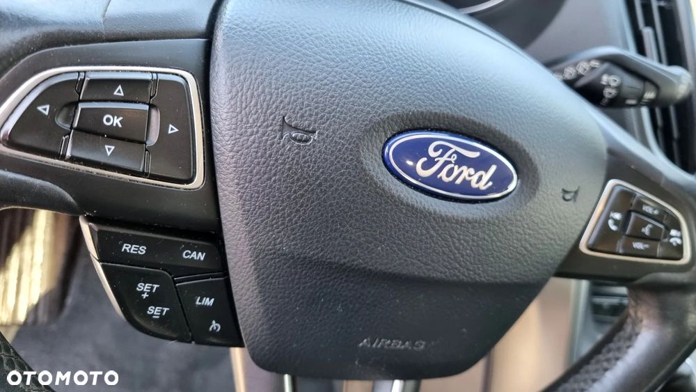 Ford Kuga 2.0 TDCi 2x4 Cool & Connect - 20