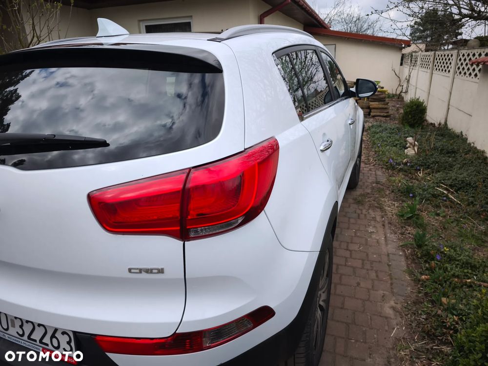 Kia Sportage 2.0 CRDI XL AWD - 10