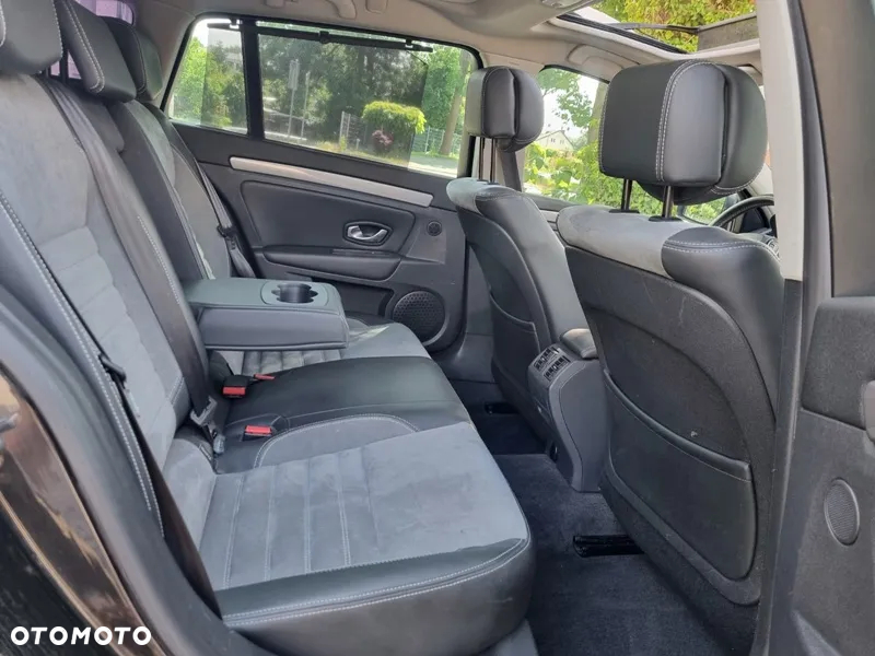 Renault Laguna Grandtour dCi 150 FAP GT - 15