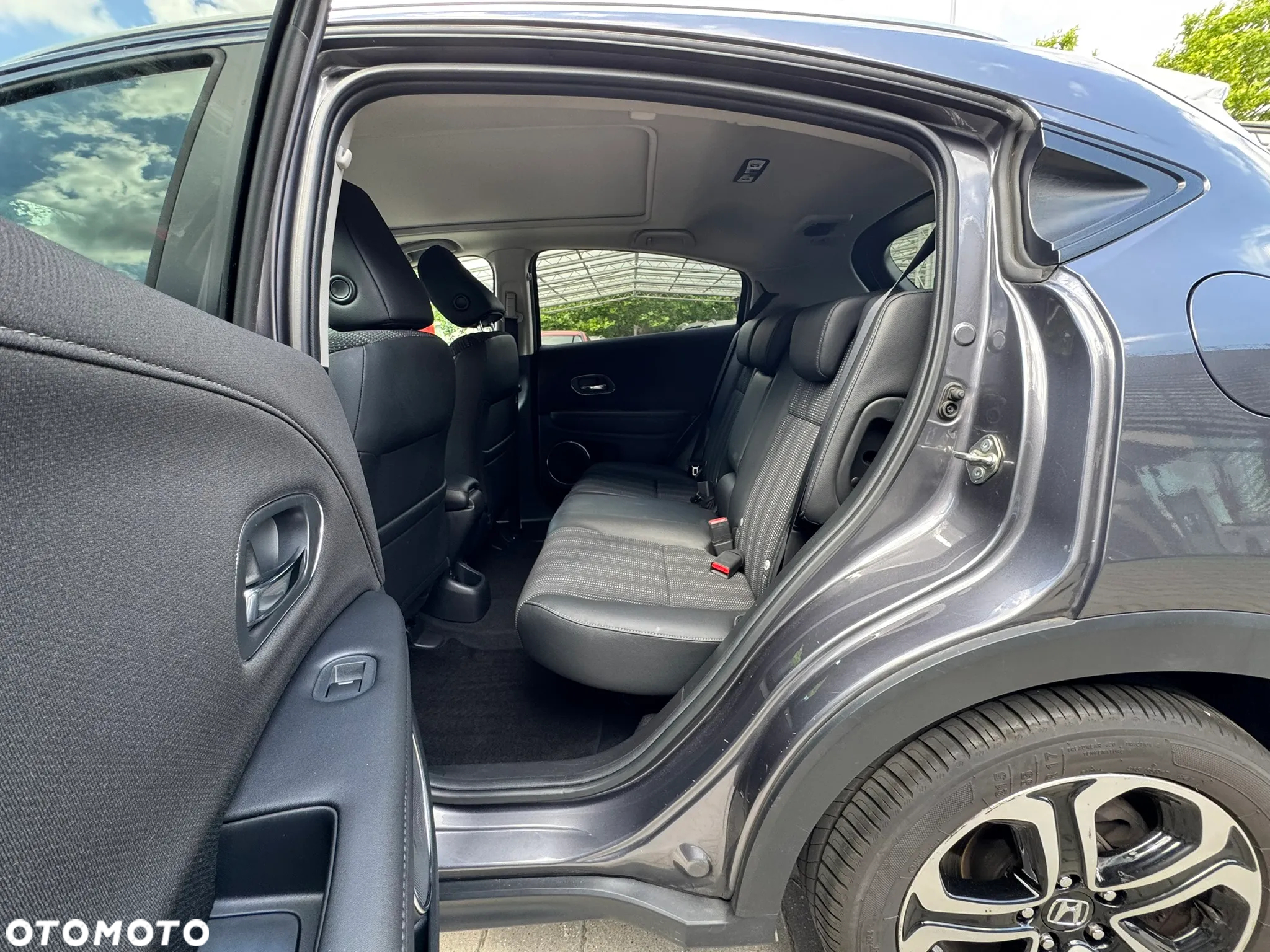 Honda HR-V 1.5 Executive (ADAS) CVT - 15