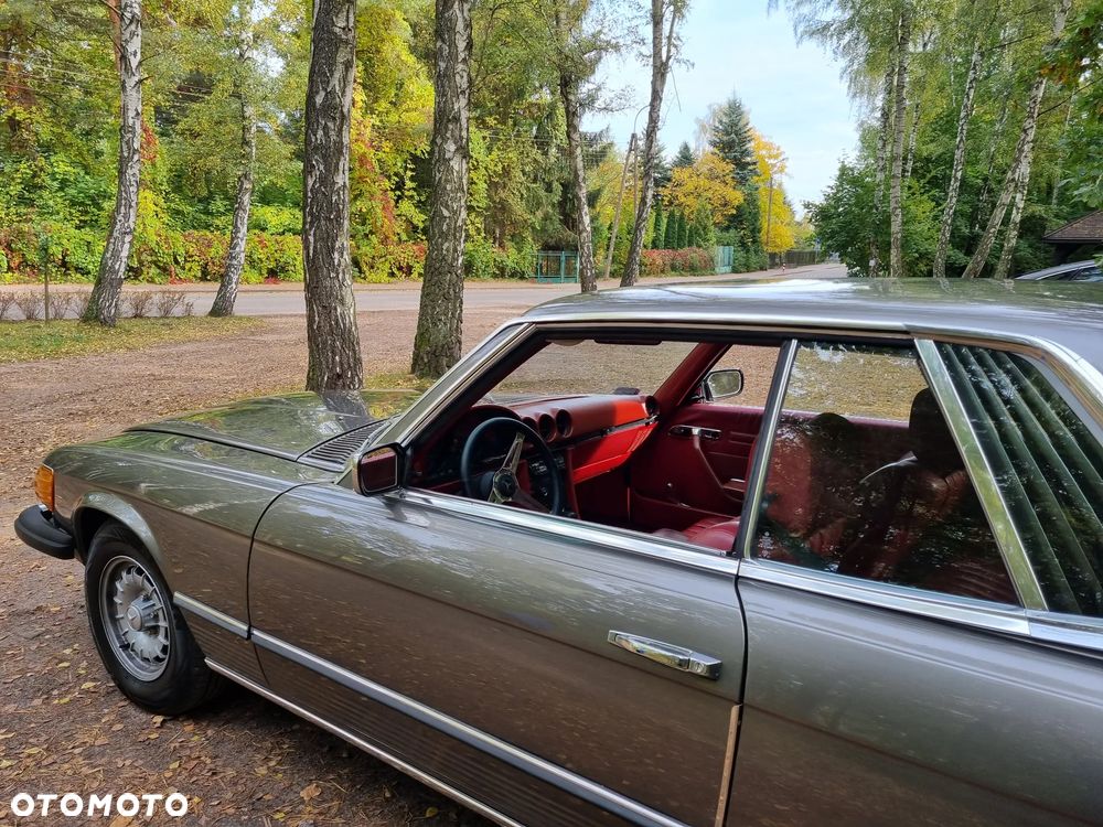 Mercedes-Benz SLC - 28