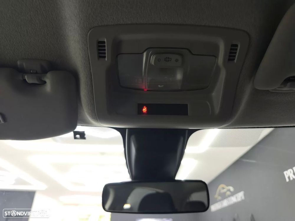 Citroën C3 1.2 PureTech Feel - 42