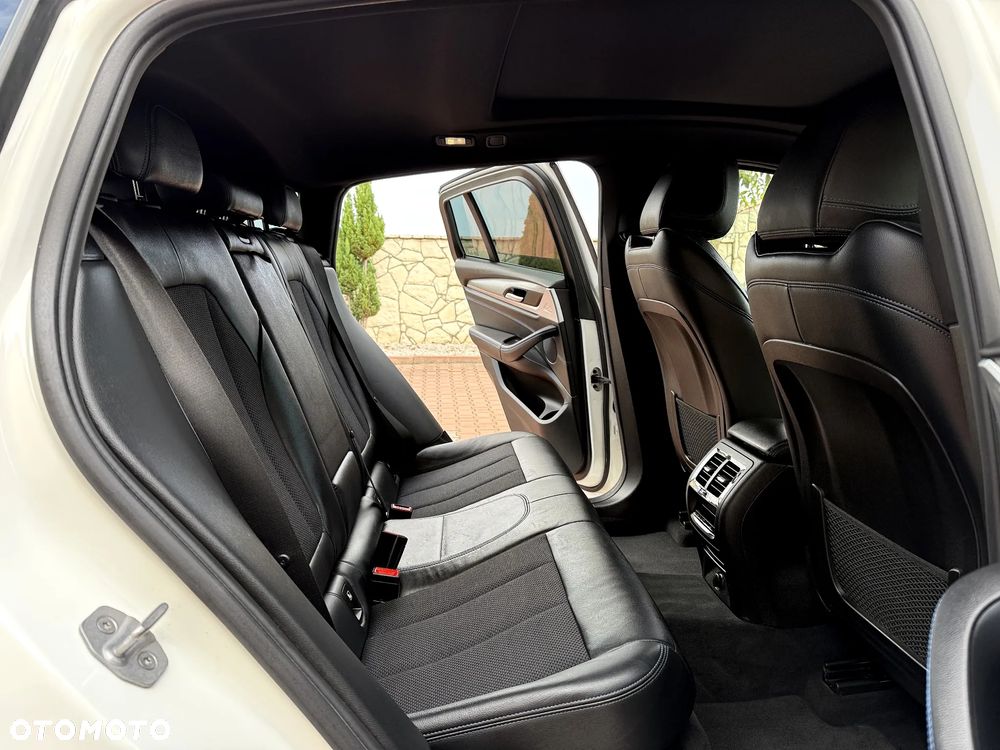 BMW X4 xDrive30i GPF M Sport X sport - 25