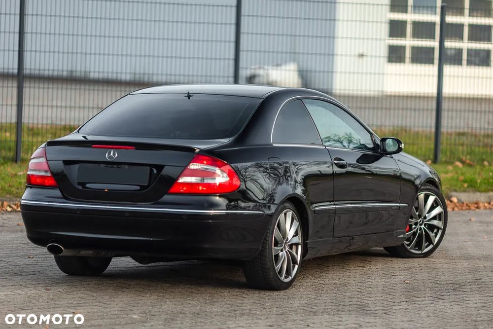 Mercedes-Benz CLK 500 Elegance - 14