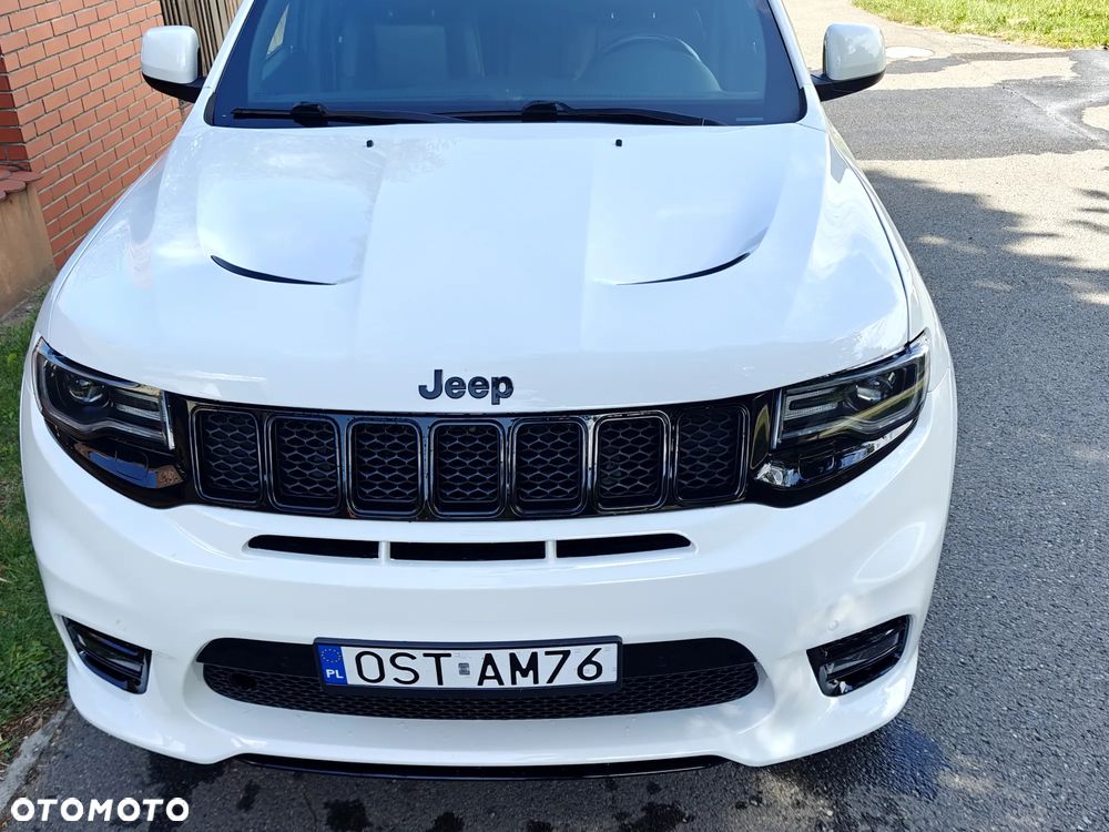 Jeep Grand Cherokee - 4