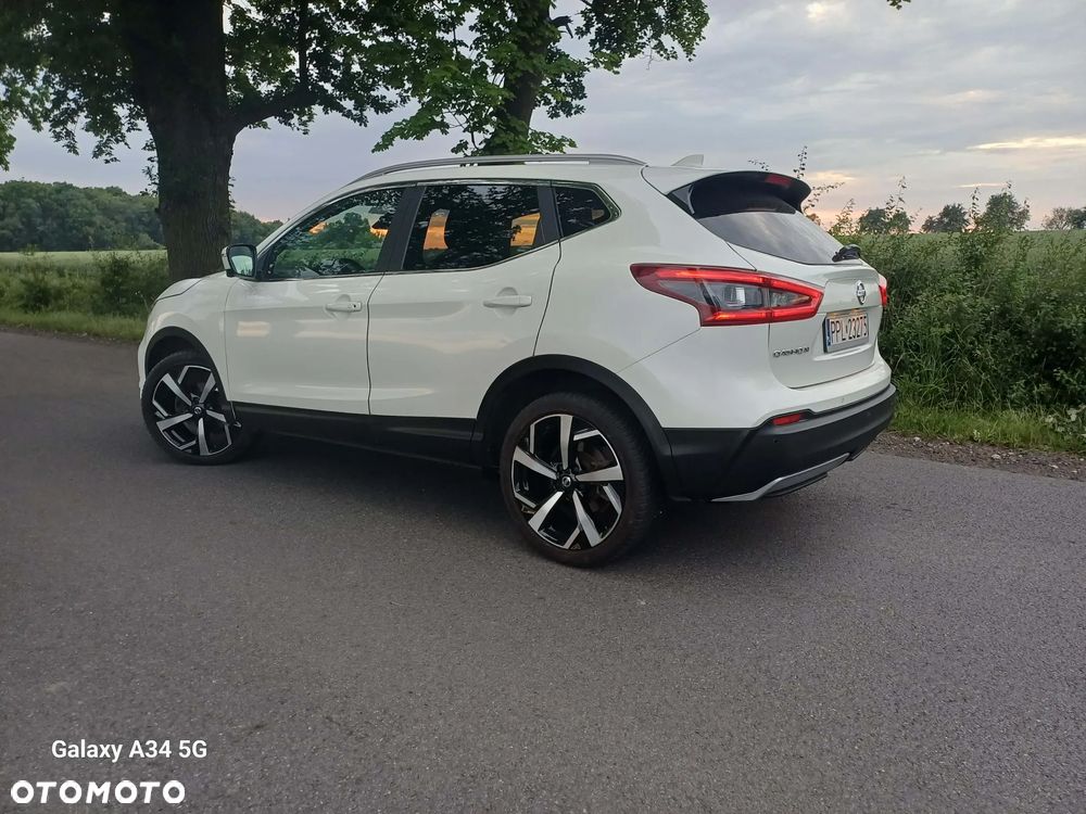 Nissan Qashqai - 1