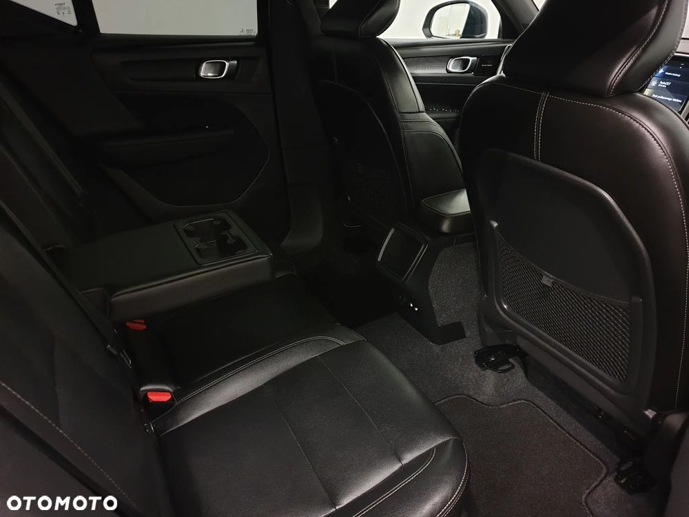 Volvo XC 40 D3 AWD Inscription - 30