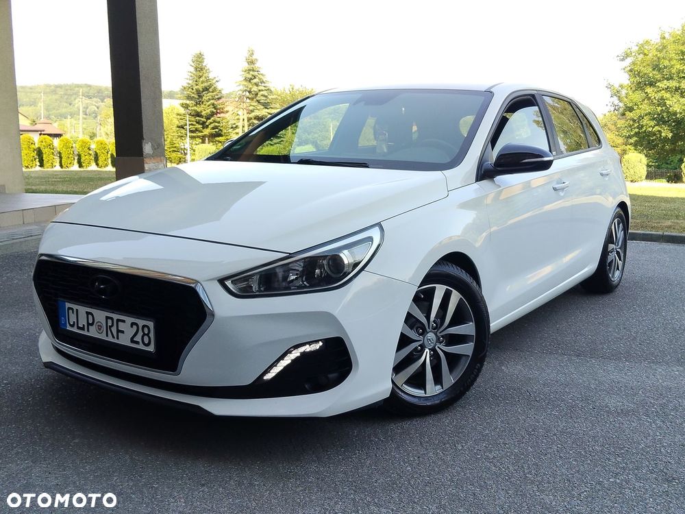 Hyundai i30 1.4 Premium - 16