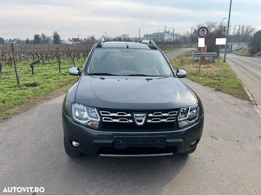 Dacia Duster 1.5 dCi 4x4 Laureate - 2